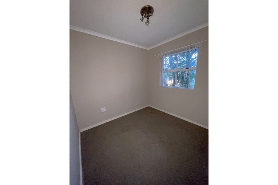 3 Bedroom Property for Sale in Windsor Park Estate Western Cape